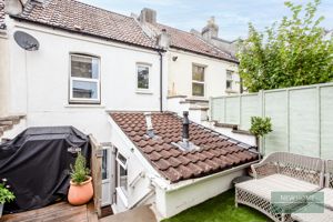 Photo 17- click for photo gallery